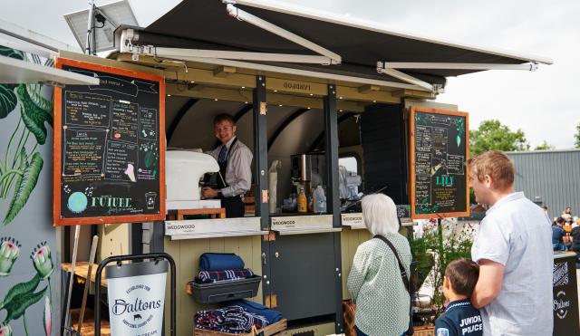 Lily the food truck and server