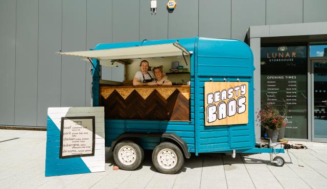 Food truck in World of Wedgwood courtyard
