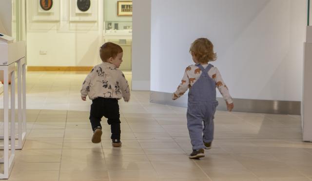 Young children walking through the V&A Wedgwood Collection