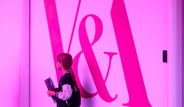 V&A Entrance