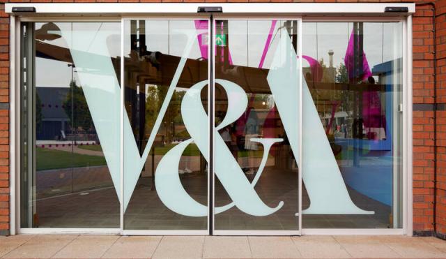 V&A Entrance